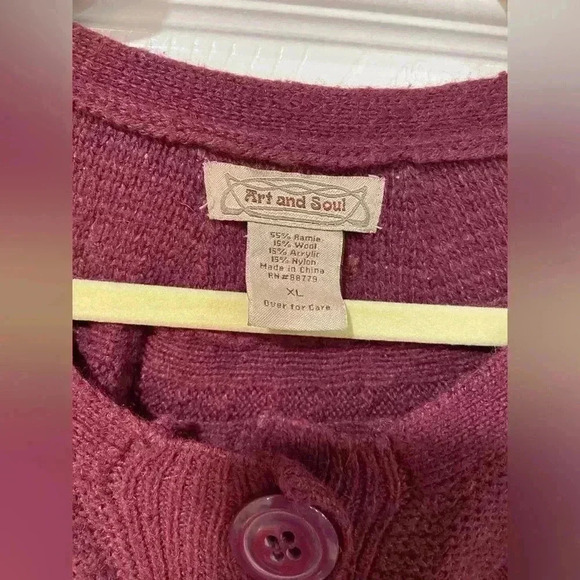 Art & Soul Short Sleeve Purple Big Button Roll Tab Canle Knit Cardigan Size XL - Picture 3 of 9